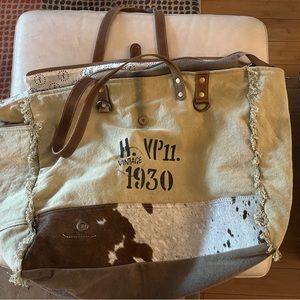Vintage Myra 1930 WEEKENDER BAG